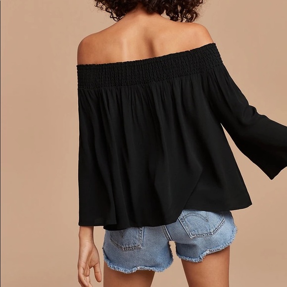 Aritzia Talula marcilly off the shoulder blouse - Picture 2 of 5